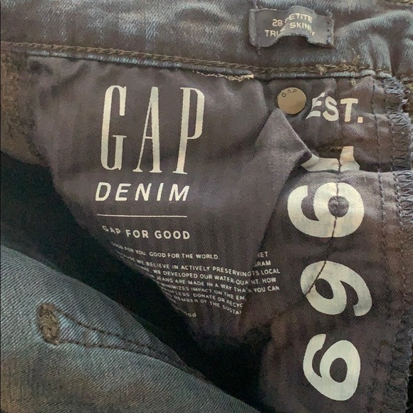Gap | True Skinny Mid Rise Stretch Denim Jeans - Picture 8 of 10